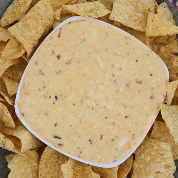 CHIPS & QUESO